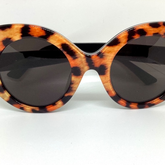 McQueen Vintage Sunglasses by Kering Eyewear main image 4